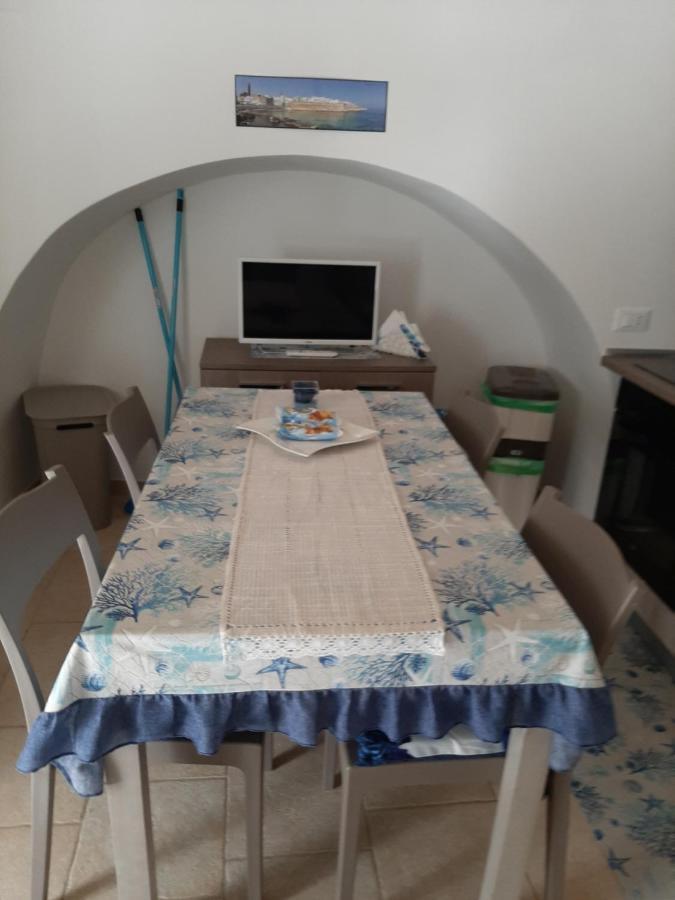 Incantevole Appartamento Rosa Blu' Monopoli Exteriör bild